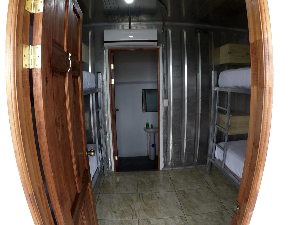 Arenal Container Hostel La Fortuna Eksteriør bilde