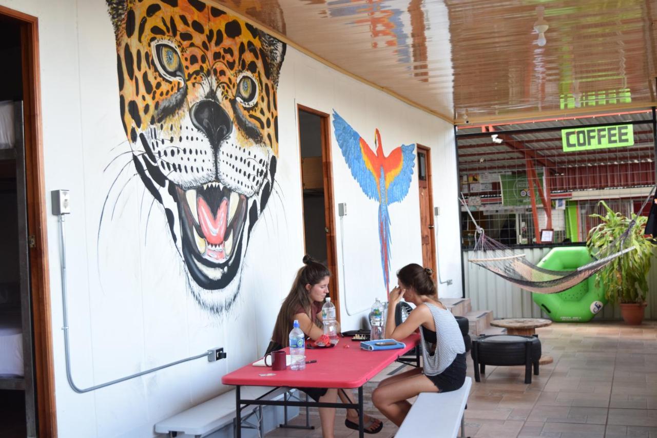 Arenal Container Hostel La Fortuna Eksteriør bilde