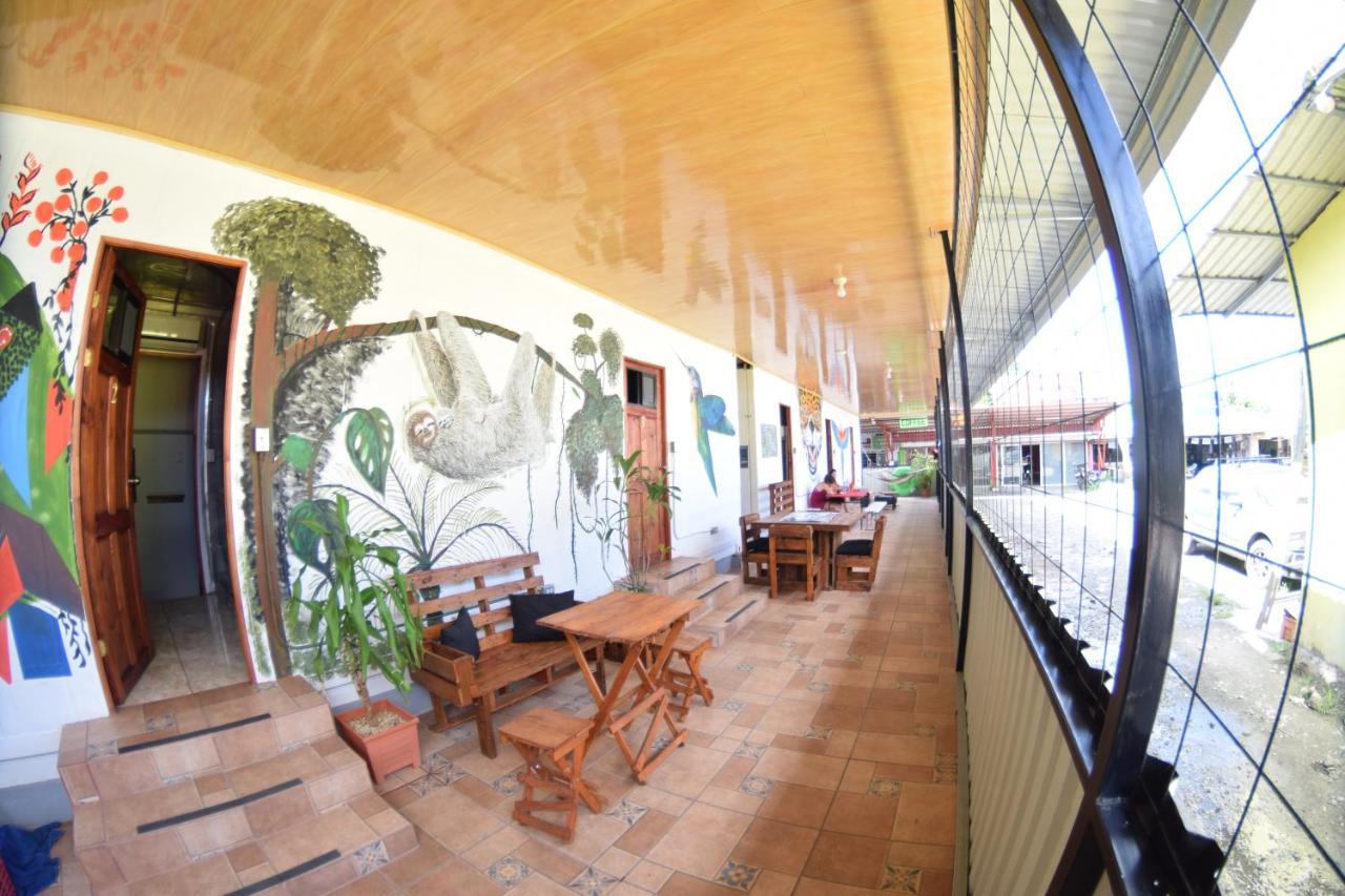 Arenal Container Hostel La Fortuna Eksteriør bilde