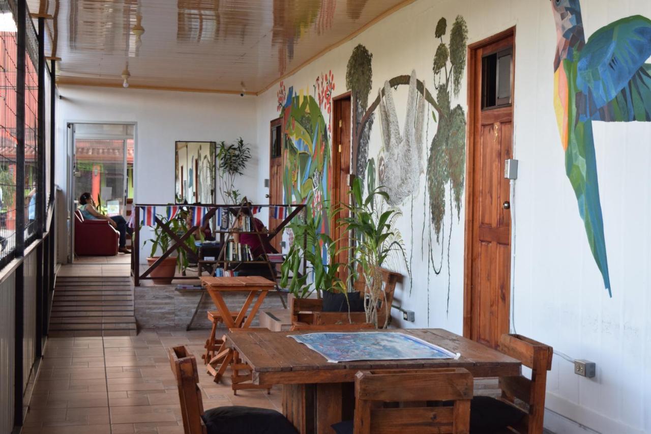 Arenal Container Hostel La Fortuna Eksteriør bilde