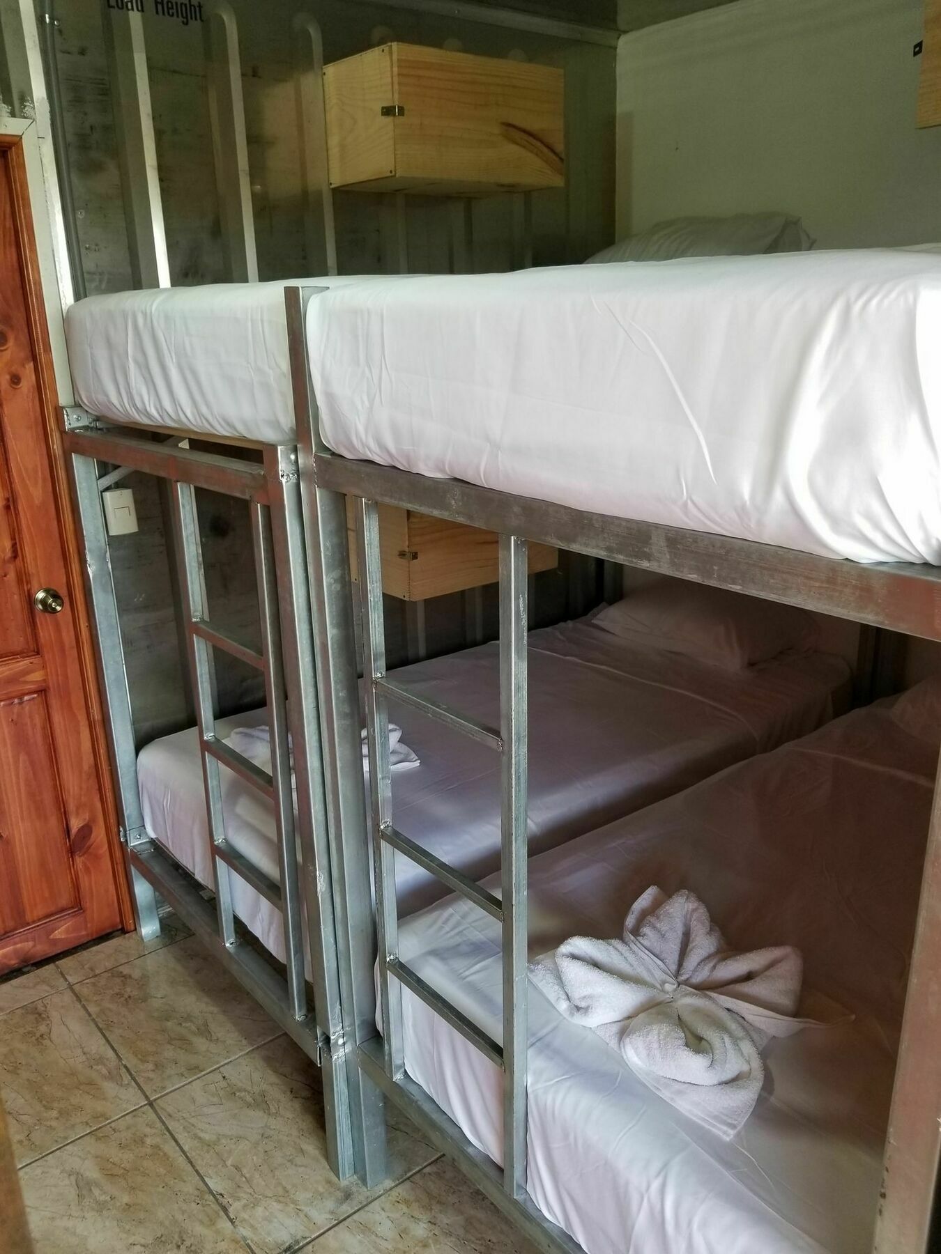 Arenal Container Hostel La Fortuna Eksteriør bilde