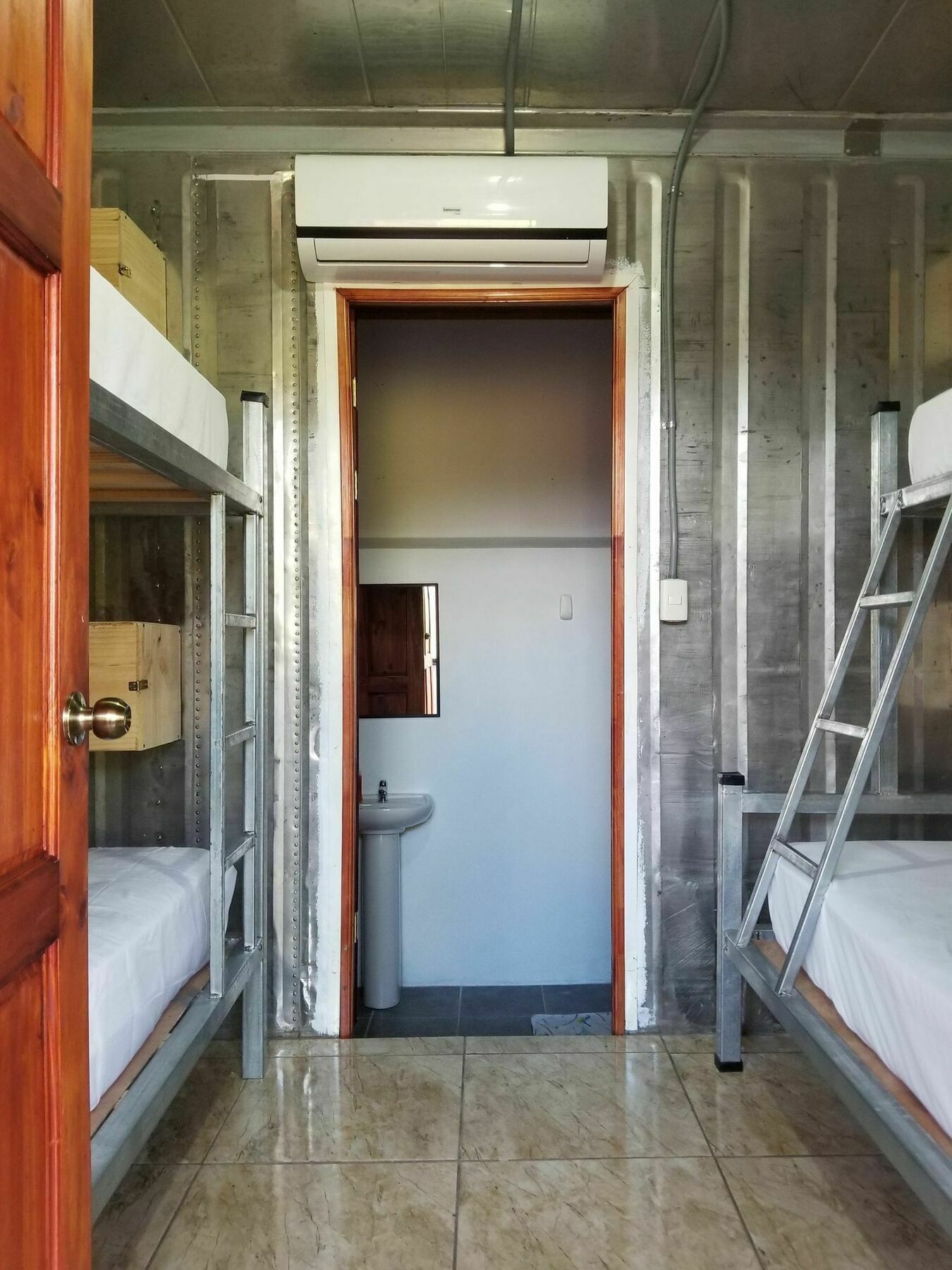 Arenal Container Hostel La Fortuna Eksteriør bilde